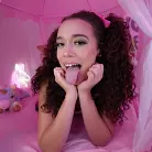 Willow Ryder in 'Willow Has A Neighborly Pussy'